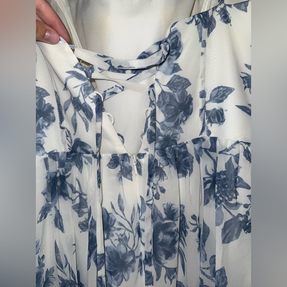Revelry White and Blue Floral Dress - Picture 3 of 8
